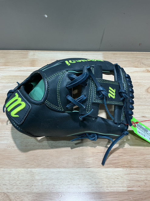 Vist Large View of Product Image Which is Used Marucci M-TYPE MODEL 53 NIGHT SHIFT BB/SB Glove RH Throw None 11 1/2"