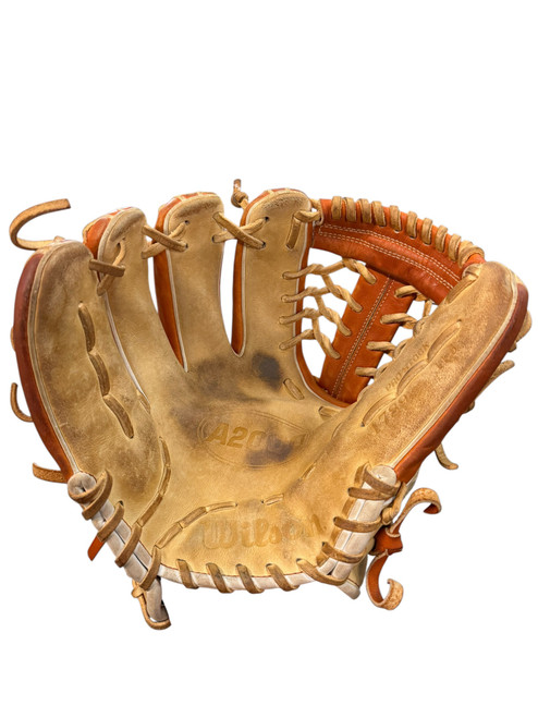 Vist Large View of Product Image Which is Used Wilson A2000 BB/SB Glove LH Throw Orange 11 1/2"