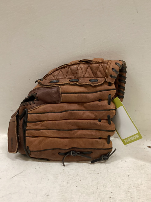 Vist Large View of Product Image Which is Used Wilson A0442 FP125 LH Throw Fastpitch Gloves Brown 12 1/2"