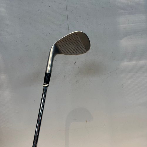 Vist Large View of Product Image Which is Used Cleveland CG10 2 RED DOT Golf Wedge Mens RH 56 Degree