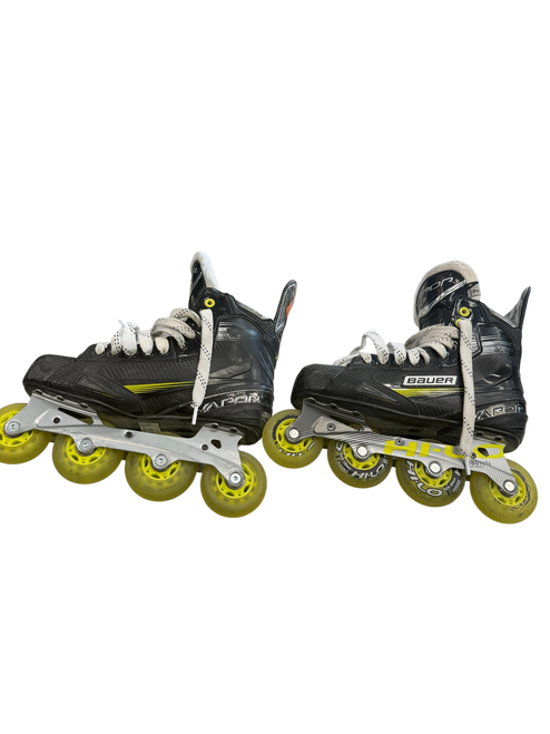 Vist Large View of Product Image Which is Used Bauer VAPOR Senior Aggressive Skates Black Senior 7