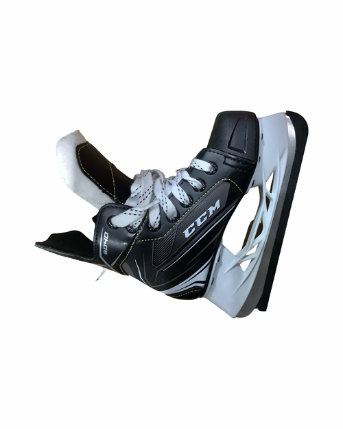 Vist Large View of Product Image Which is Used CCM 9040 Youth Hockey Skate Youth 12.0