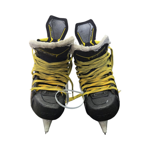 Vist Large View of Product Image Which is Used CCM SUPER TACKS 9380 SKATES Intermediate Hockey Skate Intermediate 5.5