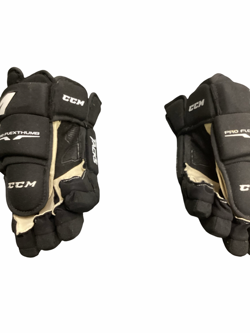 Vist Large View of Product Image Which is Used CCM 4R LITE Senior Gloves Black 20"