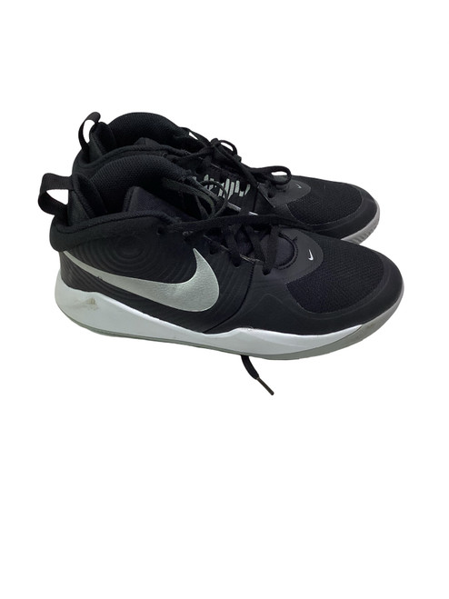 Vist Large View of Product Image Which is Used Nike HUSTLE D9 Basketball Shoes Y Black And White Youth 07.0