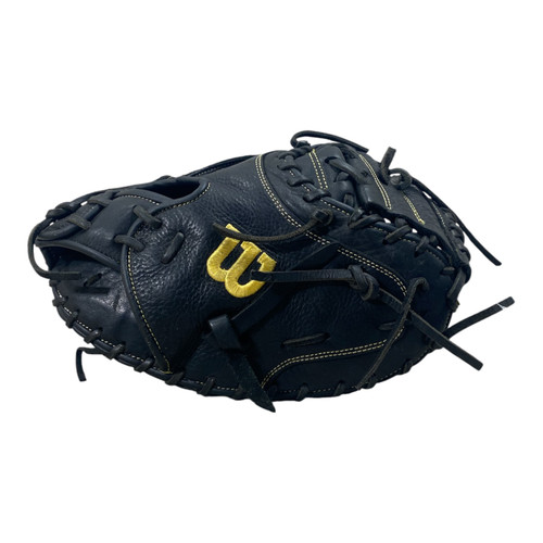 Vist Large View of Product Image Which is Used Wilson A950 A09RB20DCM34 BB/SB Catchers RH Throw Black 34"