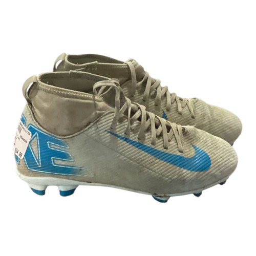 Vist Large View of Product Image Which is Used Nike Soccer Cleats None Junior 03.5