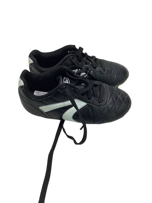 Vist Large View of Product Image Which is Used Soccer Cleats Black Youth 12.0