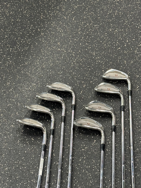 Vist Large View of Product Image Which is Used MacGregor BATTLESTICKS OS Mens Iron Set RH 3I-PW
