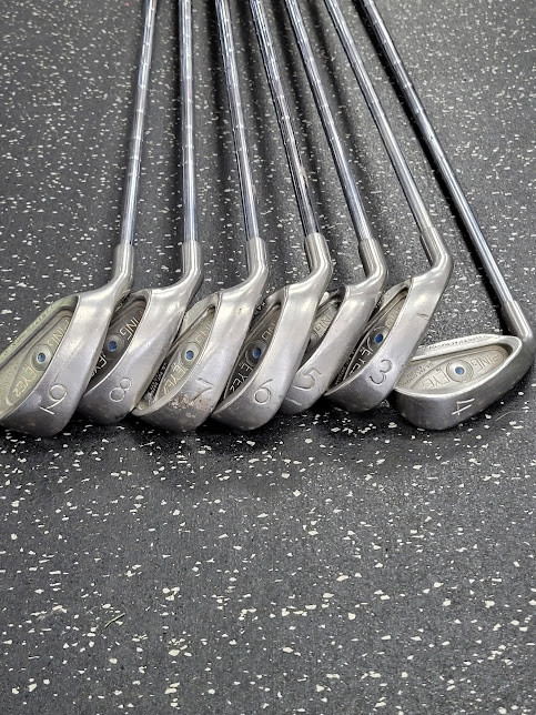 Vist Large View of Product Image Which is Used Ping EYE 2 BLUE DOT Mens Iron Set LH 3I-9I