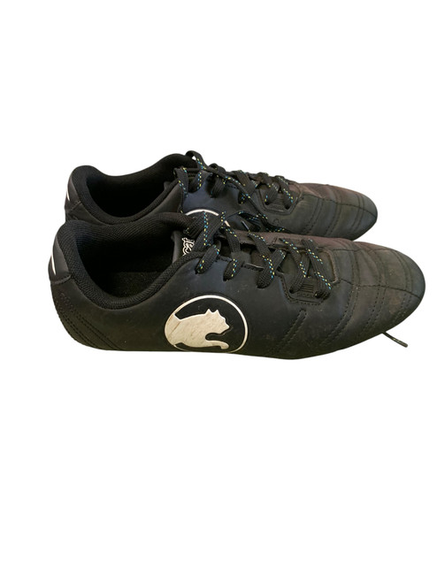 Vist Large View of Product Image Which is Used Soccer Cleats Black Junior 04