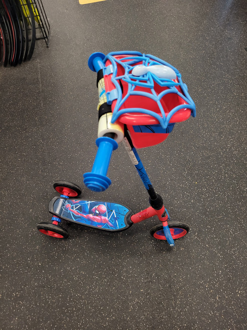 Vist Large View of Product Image Which is Used Special Blend SPIDERMAN SCOOTER Scooter Red