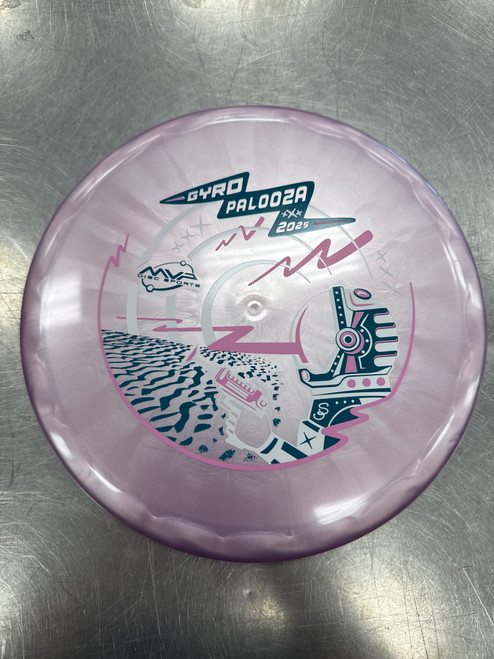 Vist Large View of Product Image Which is Used Streamline ECHO Disc Golf Putter Pink