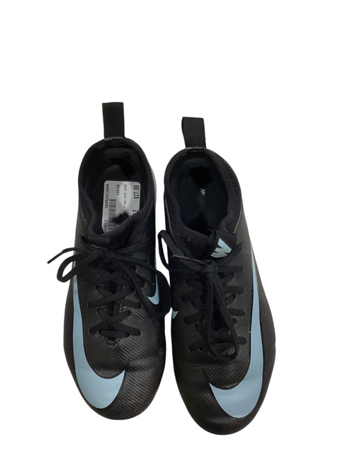 Vist Large View of Product Image Which is Used Nike AIR ZOOM Soccer Cleats Black Adjustable