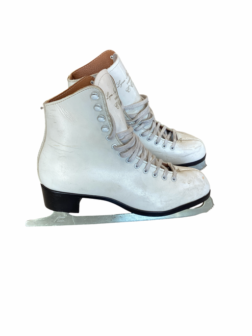 Vist Large View of Product Image Which is Used CCM LYNN NIGHTGALE Womens Softboot Skate White Senior 10