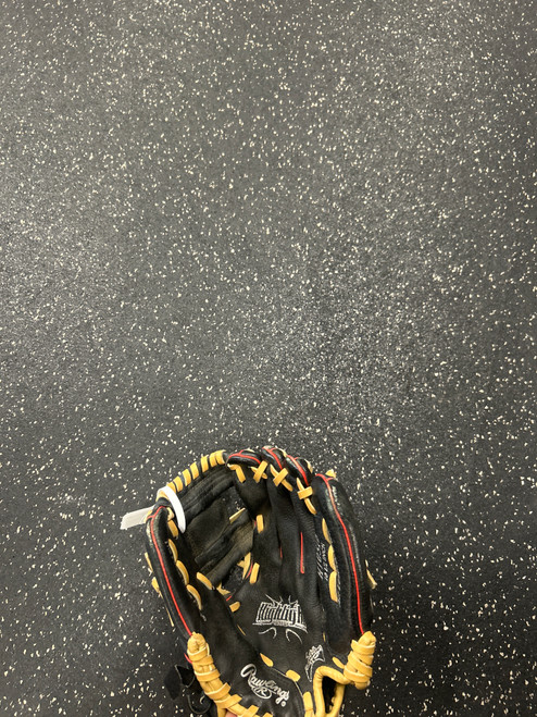 Vist Large View of Product Image Which is Used Rawlings H105IB BB/SB Glove RH Throw Black 10 1/2"