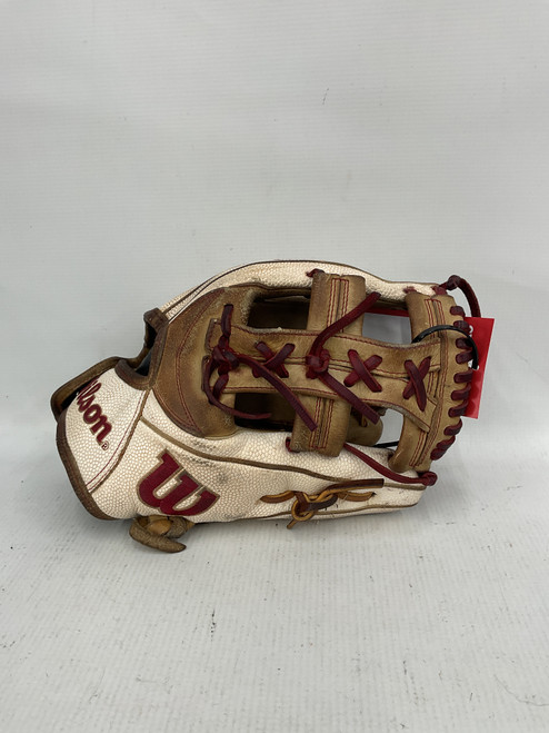Vist Large View of Product Image Which is Used Wilson A2000 FP75 SUPERSKIN BB/SB Glove RH Throw Tan 11 3/4"