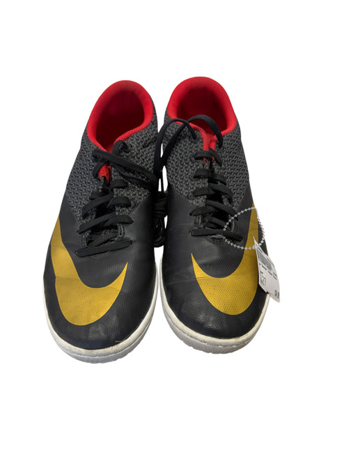 Vist Large View of Product Image Which is Used Nike Soccer Indoor Shoes Black Senior 7