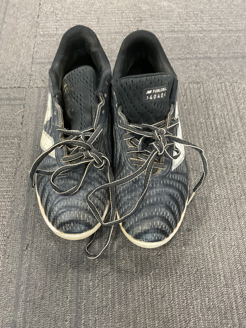 Vist Large View of Product Image Which is Used New Balance FUEL CELL 4040 BB/SB Cleats Black Junior 05.5