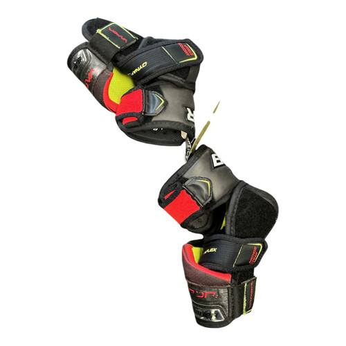 Vist Large View of Product Image Which is Used Bauer VAPOR 2X PRO Junior Elbow Pads SM