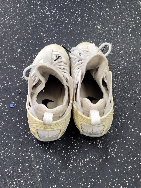 Vist Large View of Product Image Which is Used Nike HUARACHE 9 LAX Cleats Mens White Senior 10