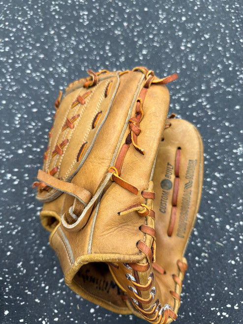 Vist Large View of Product Image Which is Used PRO SPORTS BOB FRIEND BB/SB Glove RH Throw Brown 11 1/2"