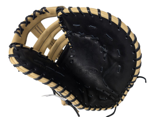 Vist Large View of Product Image Which is Used Wilson A2000 1679 First Base RH Throw Baseball Glove 12 1/2"