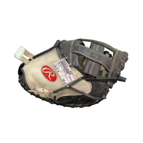 Vist Large View of Product Image Which is Used Rawlings GG ELITE BB/SB Catchers RH Throw White 33"