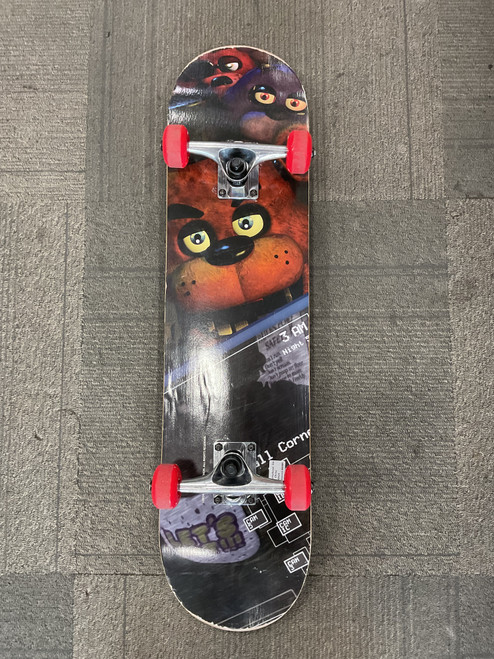 Vist Large View of Product Image Which is Used FIVE NIGHTS AT FREDDYS Complete Skateboard Black Regular