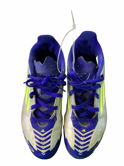 Vist Large View of Product Image Which is Used Adidas Soccer Cleats Grey Junior 03