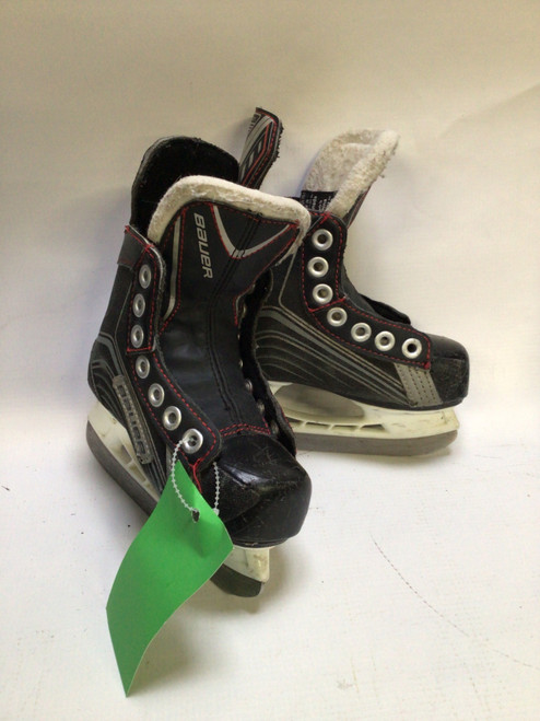 Vist Large View of Product Image Which is Used Bauer X200 Youth Hockey Skate Youth 08.0