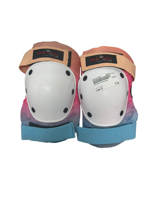 Vist Large View of Product Image Which is Used Inline Kneepads Pink LG