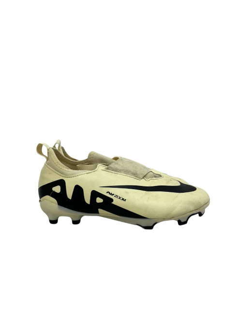 Vist Large View of Product Image Which is Used Nike Mercurial Jr 4 Soccer Cleats