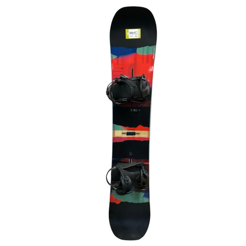 Vist Large View of Product Image Which is Used Burton PROCESS Mens Board/Bindings None 159 cmElevate your winter performance with this pre-owned Burton Process Men's Snowboard, measuring 159 cm. This versatile all-mountain board is engineered for riders who demand a playful yet stable experience across the entire mountain. Despite being a previously loved item, this deck remains in good condition with plenty of life left for carving groomers or hitting the park. . A reliable choice for intermediate to advanced riders looking to level up their gear without the high cost of a new board.