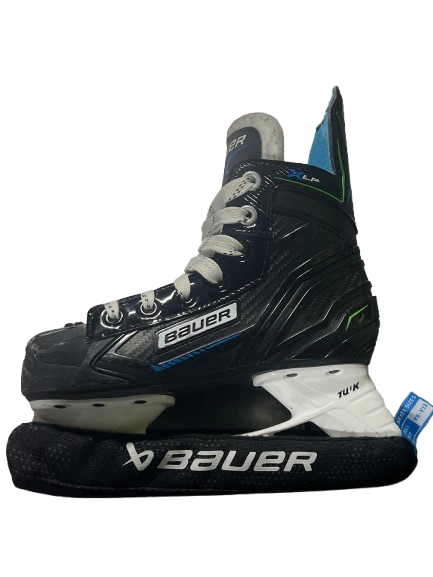 Vist Large View of Product Image Which is Used Bauer BAUER XLS 13 YTH Youth Hockey Skate Youth 13.0