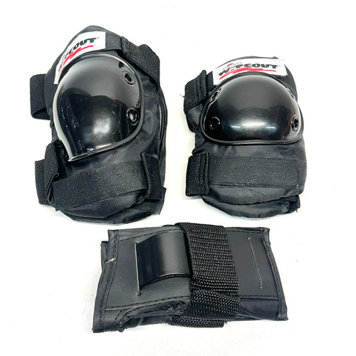 Vist Large View of Product Image Which is Used WIPEOUT Inline Protective Set Black Youth