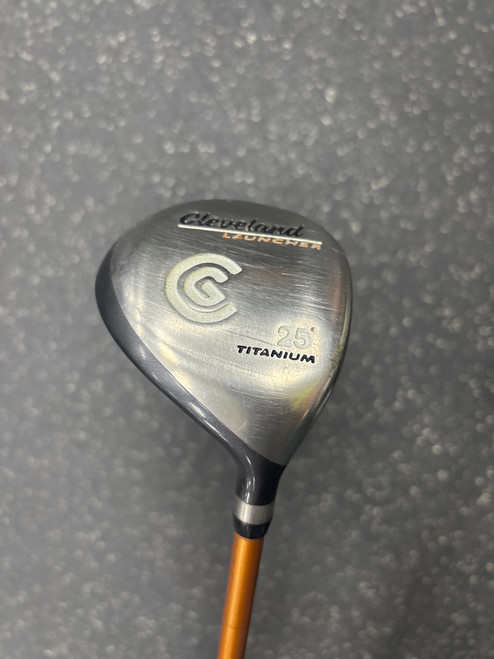 Vist Large View of Product Image Which is Used Cleveland LAUNCHER Mens Fairway Wood RH 7 Wood