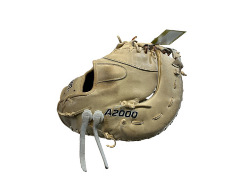 Vist Large View of Product Image Which is Used Wilson A2000 1679 BB/SB First Base LH Throw Tan 12 1/2"