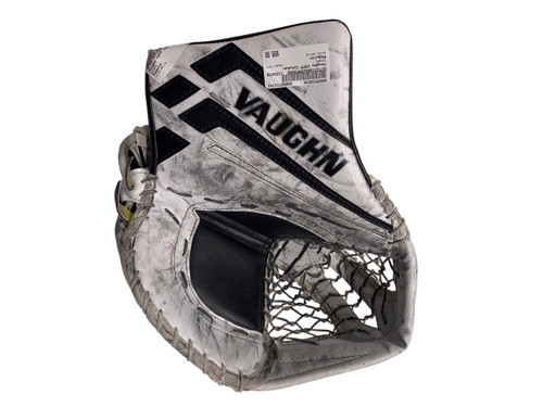 Vist Large View of Product Image Which is Used Vaughn VXFP Intermediate Goalie Catcher White/Black