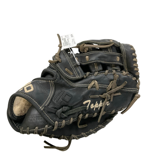 Vist Large View of Product Image Which is Used Nokona CUSTOMN60 BB/SB First Base RH Throw Black 12 3/4"