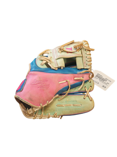 Vist Large View of Product Image Which is Used Marucci ASCENSION SERIES BB/SB Glove RH Throw None 11 1/2"