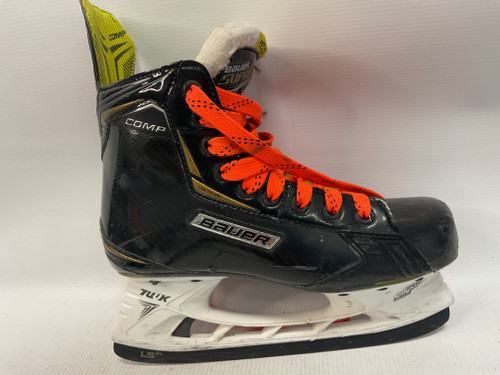 Vist Large View of Product Image Which is Used Bauer COMP SUPREME Intermediate Hockey Skate Intermediate 5.5