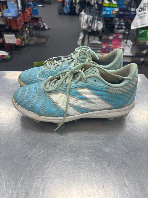 Vist Large View of Product Image Which is Used New Balance FUELCELL 4040V7 MOLDED BB/SB Cleats Carolina Blue Senior 10