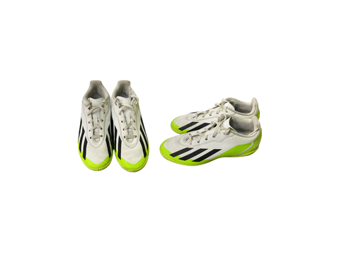 Vist Large View of Product Image Which is Used Adidas Soccer Indoor Shoes White Junior 02