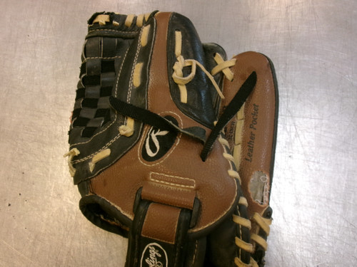 Vist Large View of Product Image Which is Used Rawlings PLAYMAKER SERIES BB/SB Glove RH Throw Brown 12"