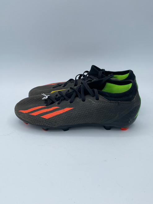 Vist Large View of Product Image Which is Used Adidas Soccer Cleats Black Junior 04