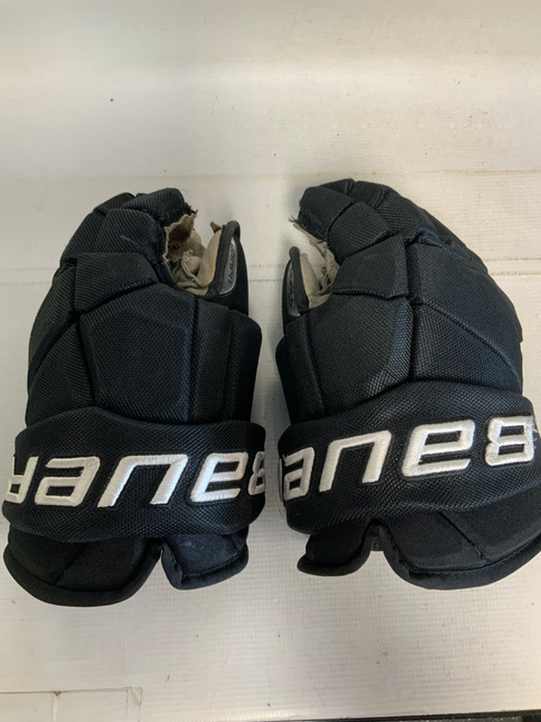 Vist Large View of Product Image Which is Used Bauer TEAM VAPOR PRO BLACK Senior Gloves Black 14"