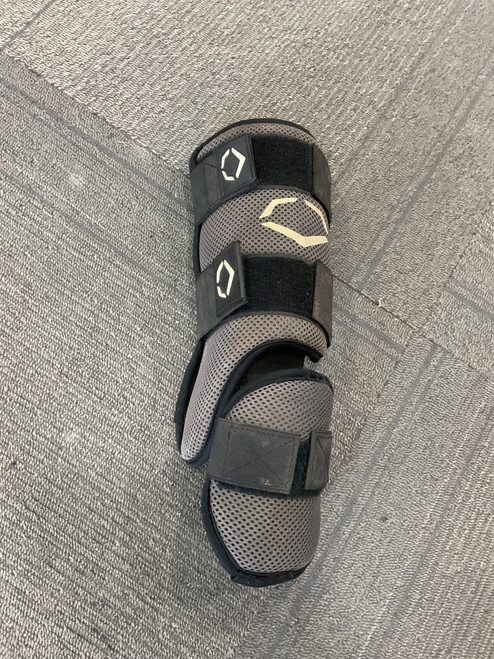 Vist Large View of Product Image Which is Used Evoshield BB/SB Shin/Foot Protector Black