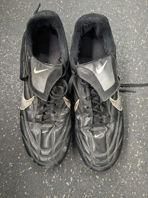 Vist Large View of Product Image Which is Used Nike Soccer Cleats Black Senior 9