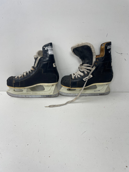 Vist Large View of Product Image Which is Used Bauer SELECT 95 Senior Hockey Skate Senior 7